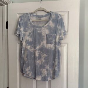 Market & Spruce Gray and White Relaxed T-Shirt